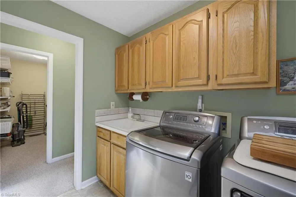 3505 Ivey Lane Trinity, NC 27370
