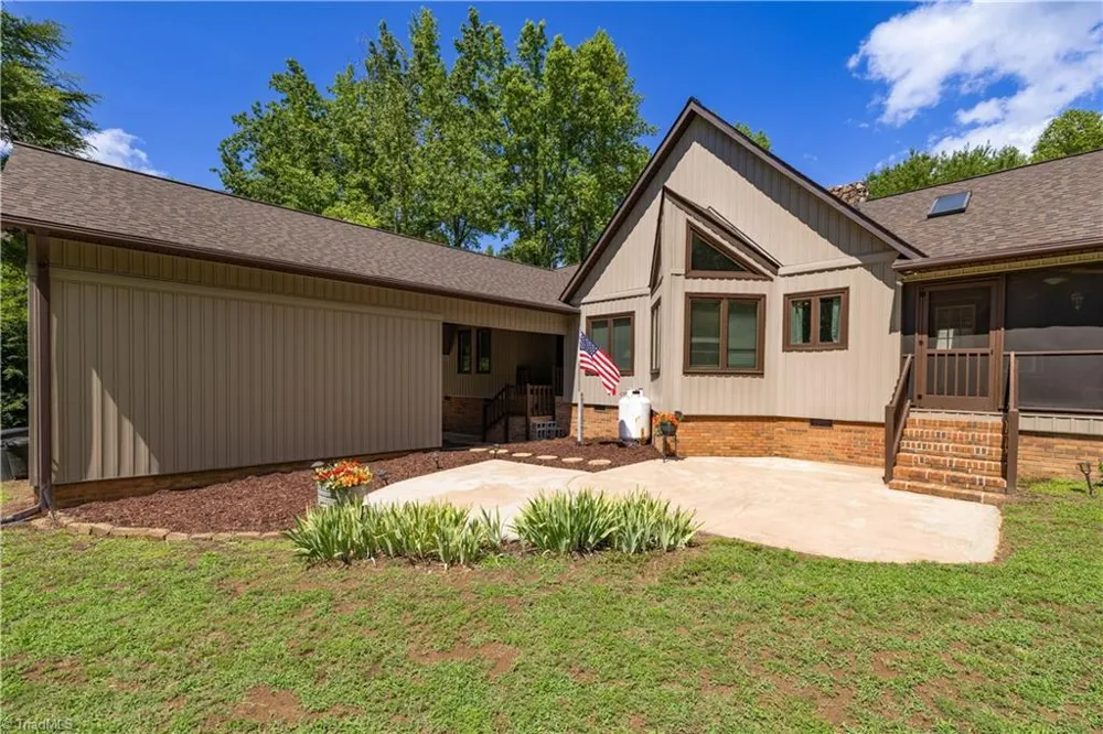 3505 Ivey Lane Trinity, NC 27370