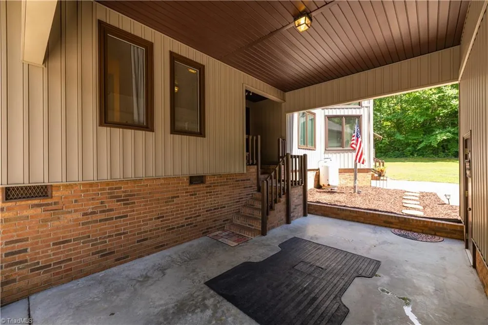 3505 Ivey Lane Trinity, NC 27370