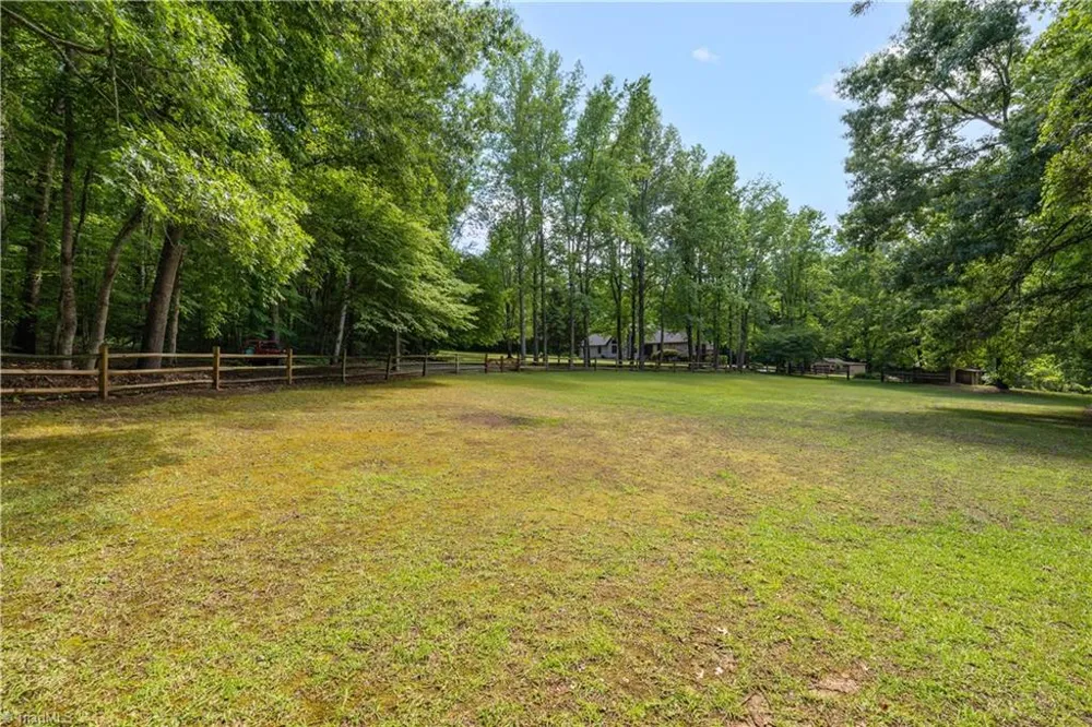 3505 Ivey Lane Trinity, NC 27370
