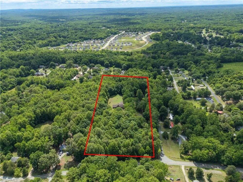 3505 Ivey Lane Trinity, NC 27370
