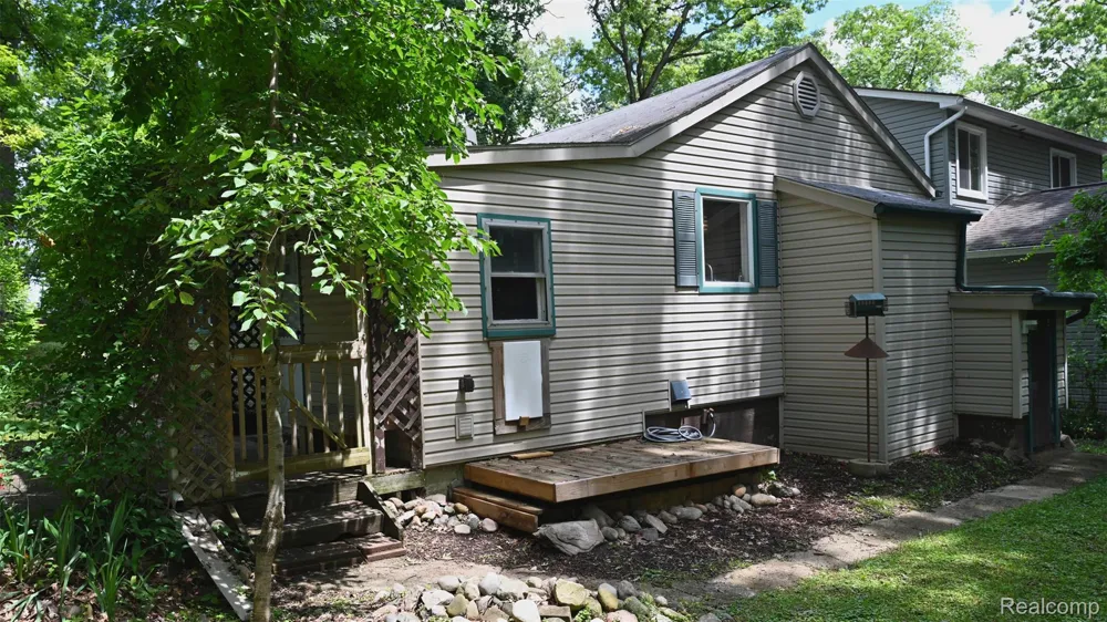 3057 Hillside Drive Milford Charter Township, MI 48380