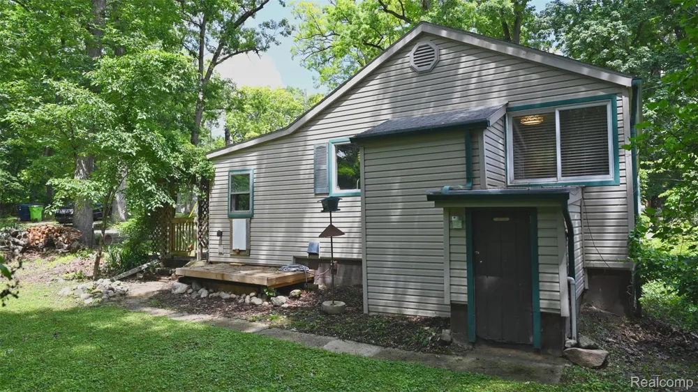 3057 Hillside Drive Milford Charter Township, MI 48380