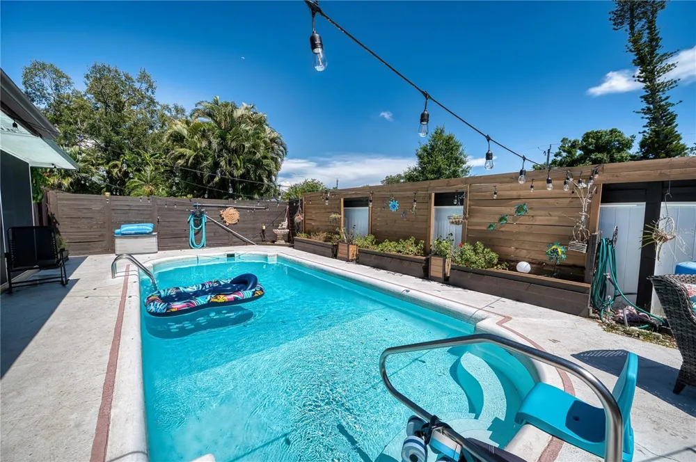 4108 PRESCOTT STREET Sarasota, FL 34232