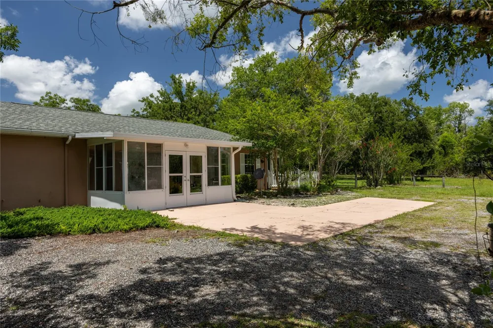 11751 SE 16TH LANE Morriston, FL 32668