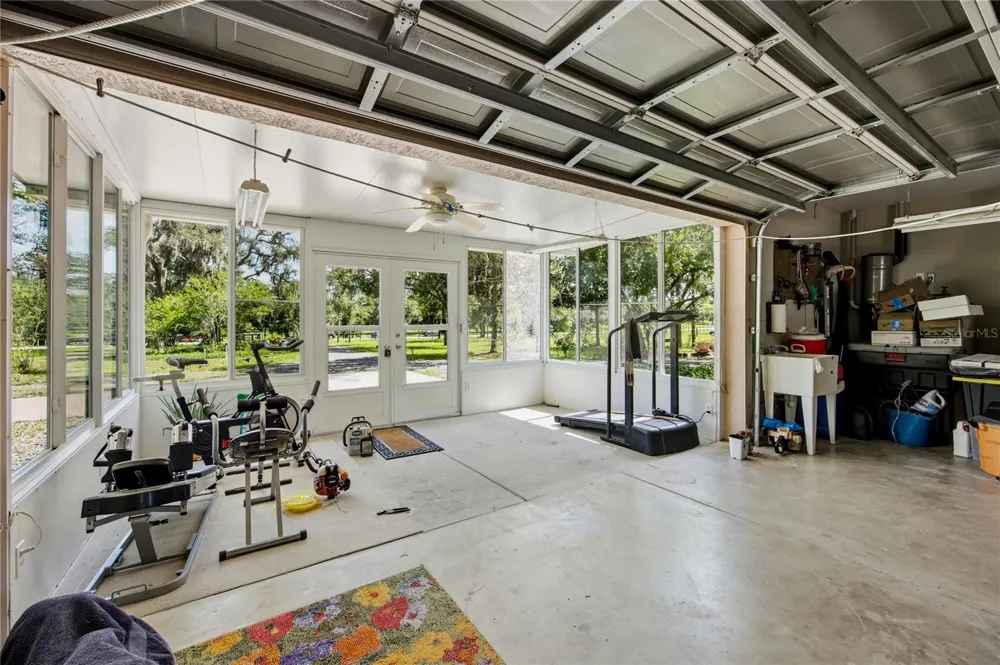 11751 SE 16TH LANE Morriston, FL 32668
