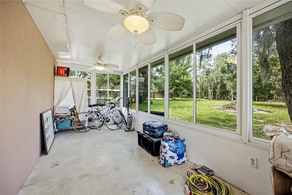11751 SE 16TH LANE Morriston, FL 32668