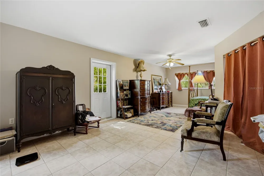 11751 SE 16TH LANE Morriston, FL 32668