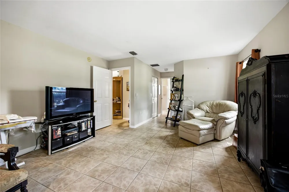 11751 SE 16TH LANE Morriston, FL 32668