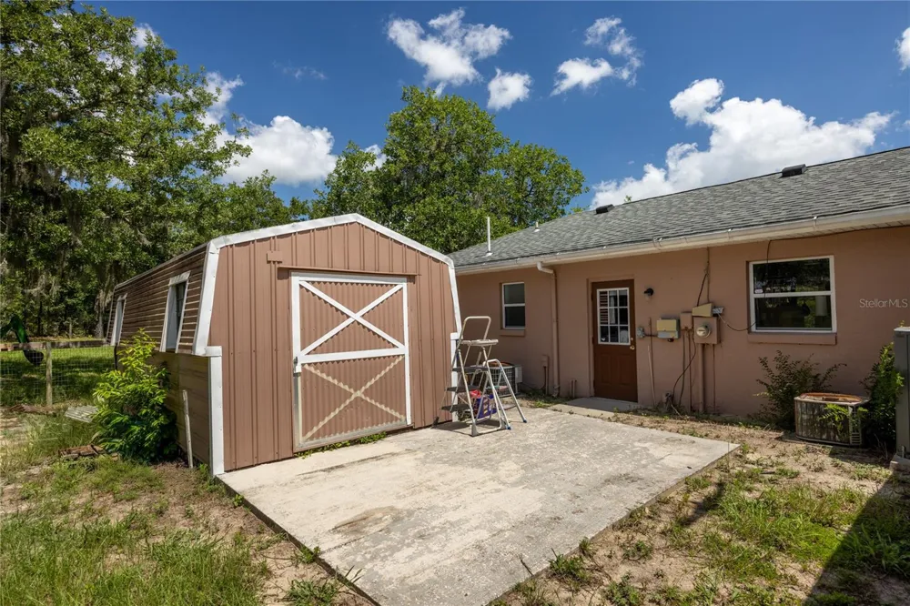 11751 SE 16TH LANE Morriston, FL 32668