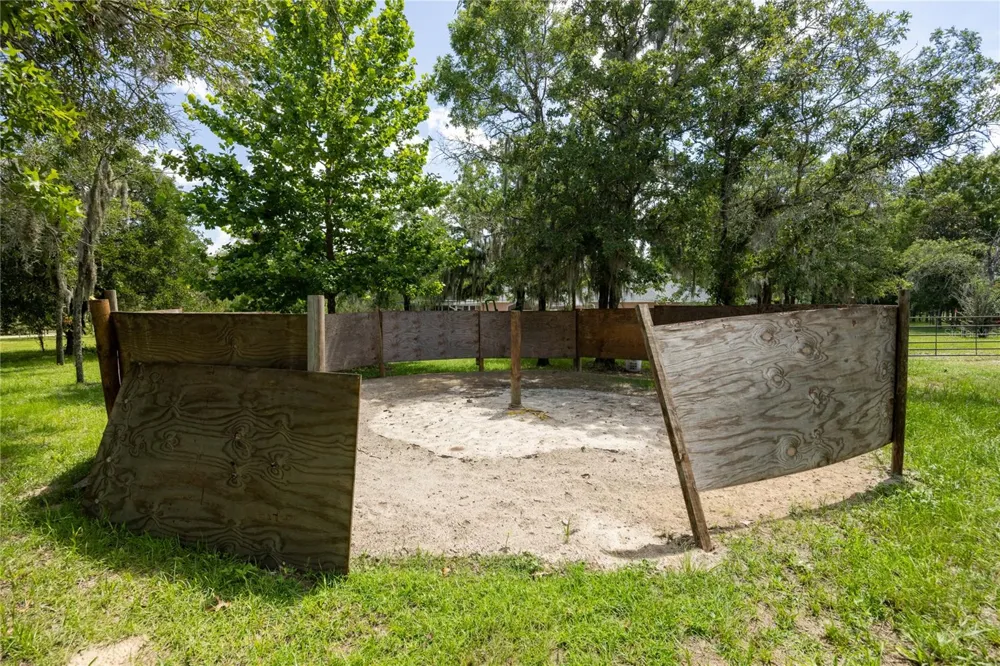 11751 SE 16TH LANE Morriston, FL 32668