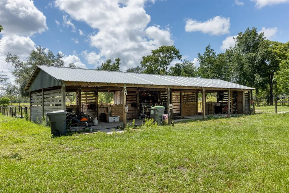 11751 SE 16TH LANE Morriston, FL 32668