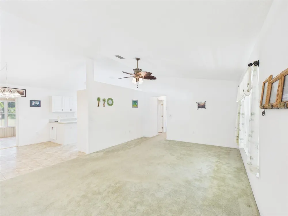 11236 RAIN POINT Inglis, FL 34449