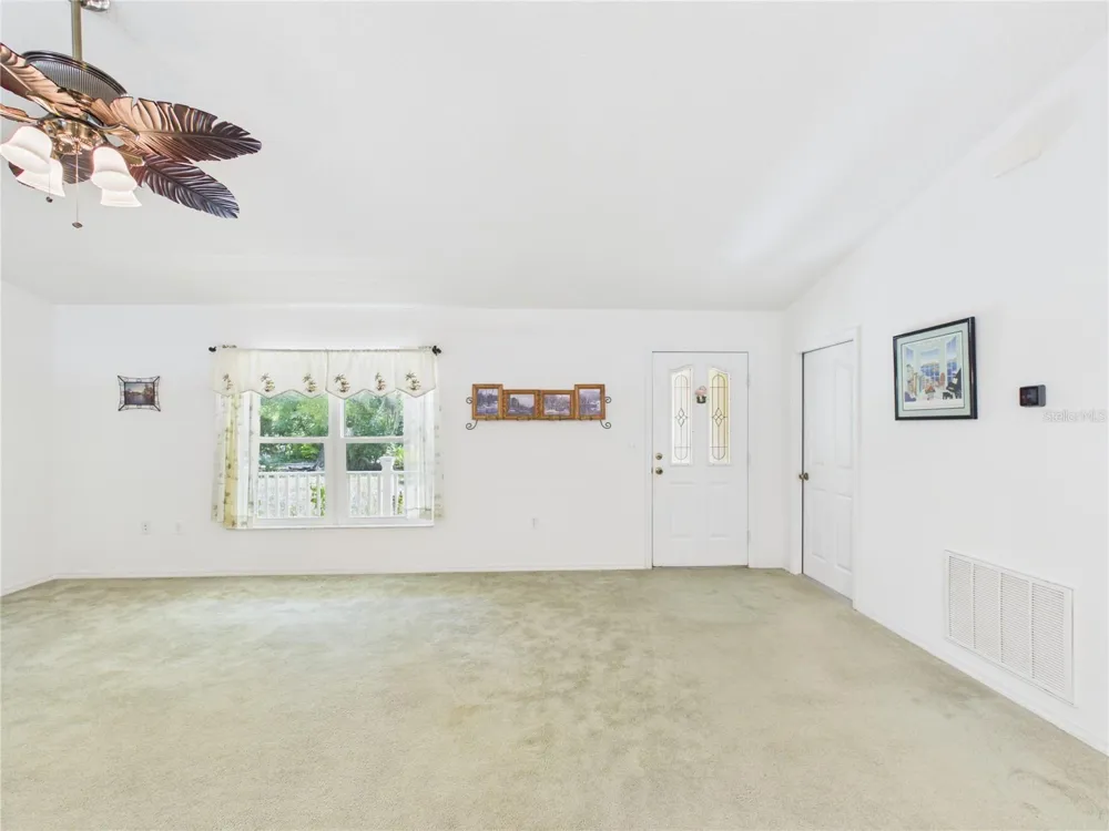 11236 RAIN POINT Inglis, FL 34449