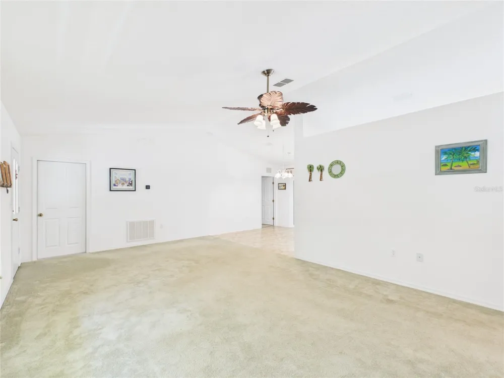 11236 RAIN POINT Inglis, FL 34449