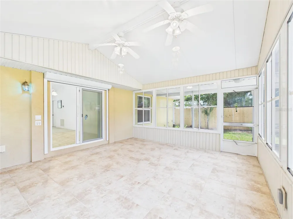 11236 RAIN POINT Inglis, FL 34449