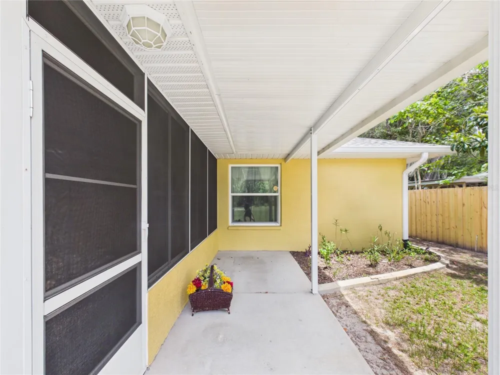 11236 RAIN POINT Inglis, FL 34449