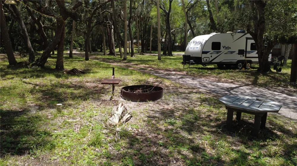 11236 RAIN POINT Inglis, FL 34449