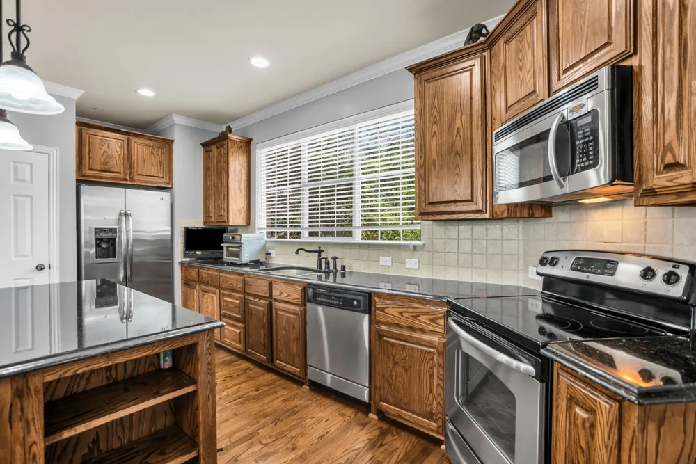 2700 Club Ridge Drive #1 Lewisville, TX 75067