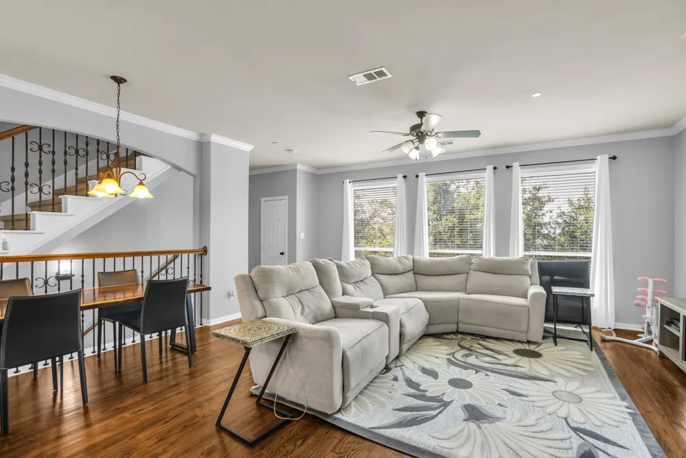 2700 Club Ridge Drive #1 Lewisville, TX 75067