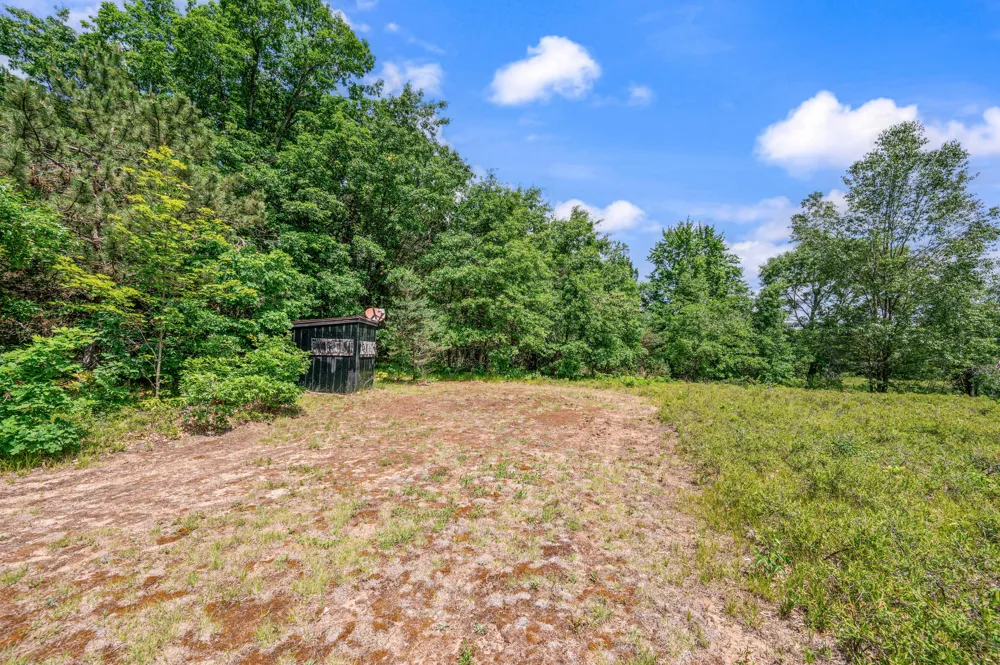 11592 80th Avenue Morton Township, MI 49332