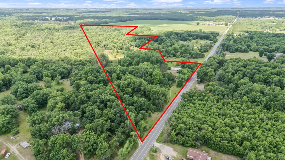 11592 80th Avenue Morton Township, MI 49332