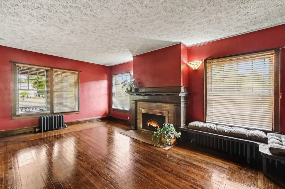 1504 Greenwood Avenue Jackson City, MI 49203
