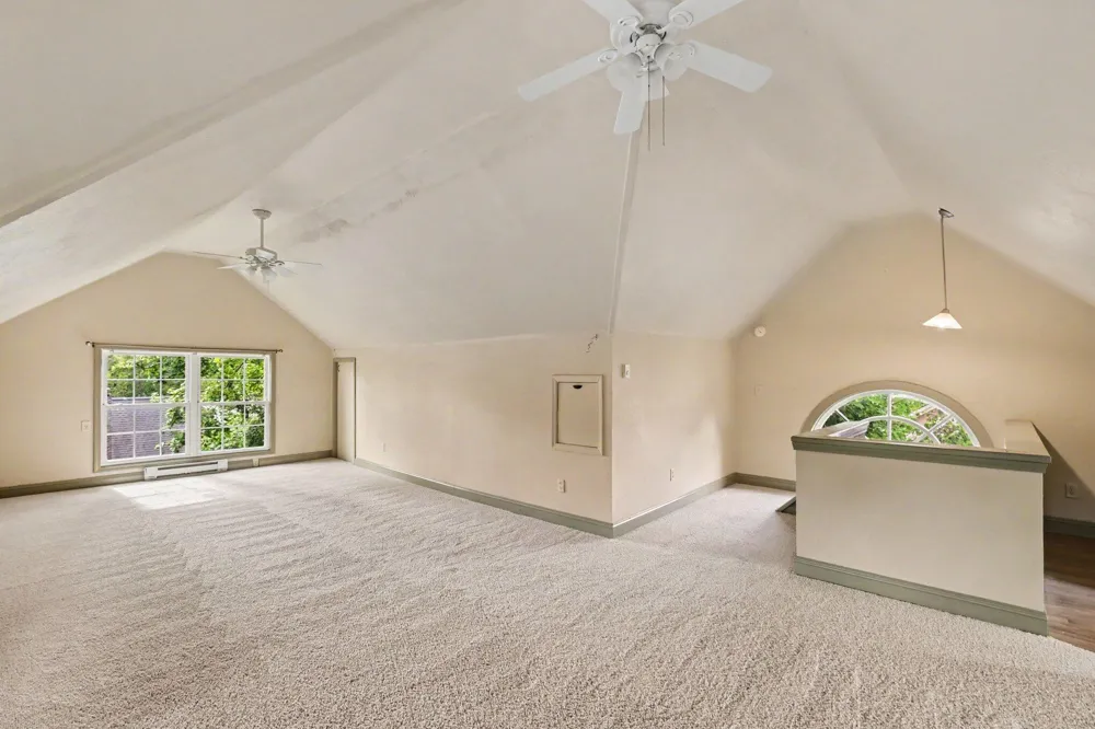 1504 Greenwood Avenue Jackson City, MI 49203