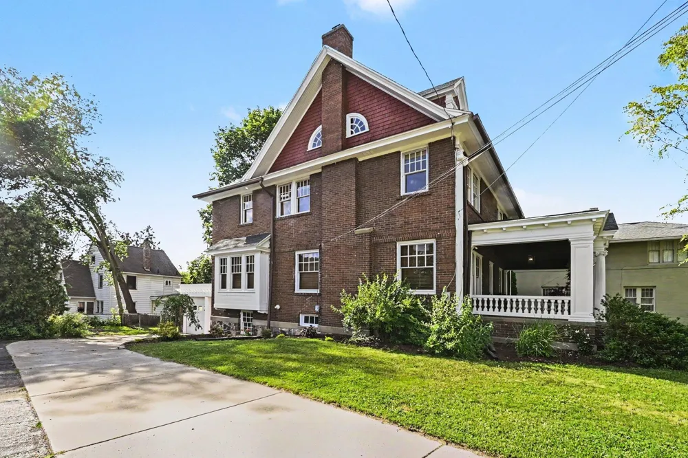 1504 Greenwood Avenue Jackson City, MI 49203
