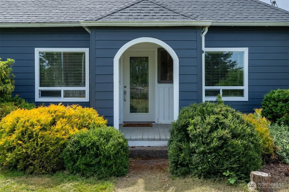 2102 Mt Brynion Road Kelso, WA 98626