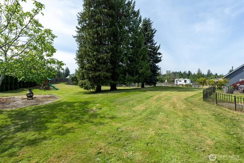 2102 Mt Brynion Road Kelso, WA 98626