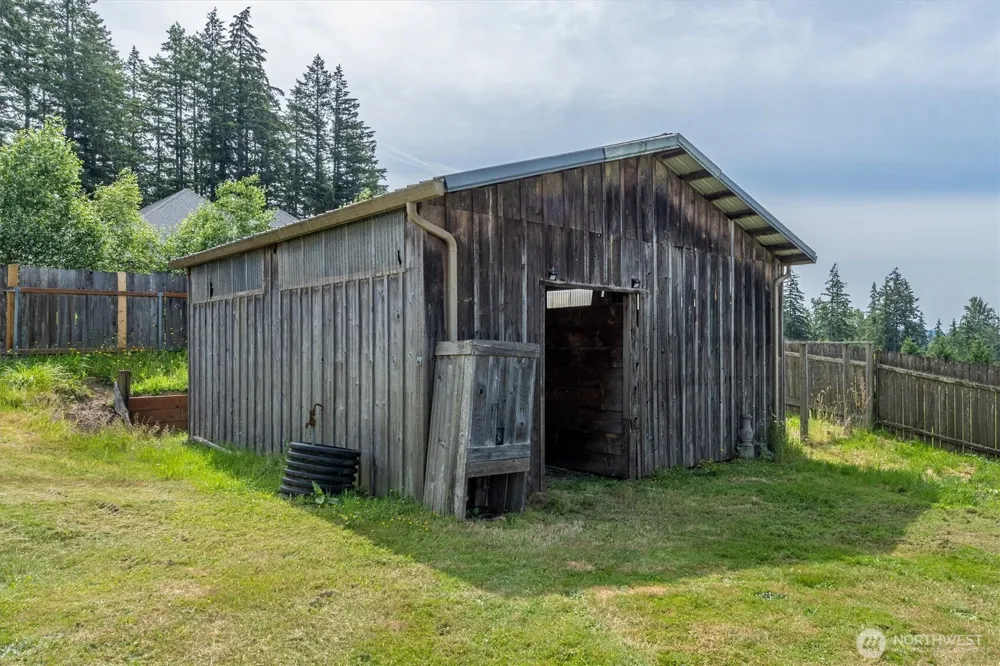 2102 Mt Brynion Road Kelso, WA 98626