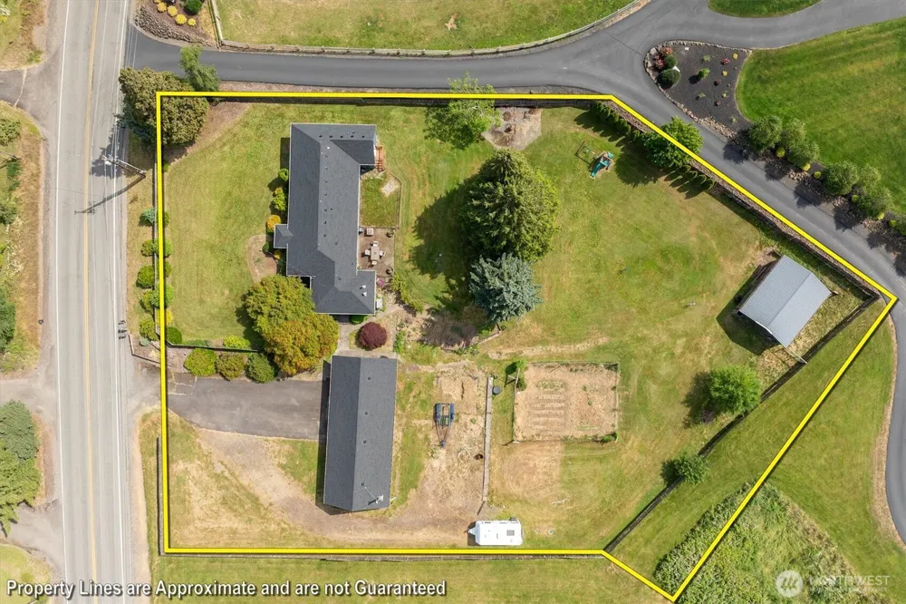 2102 Mt Brynion Road Kelso, WA 98626
