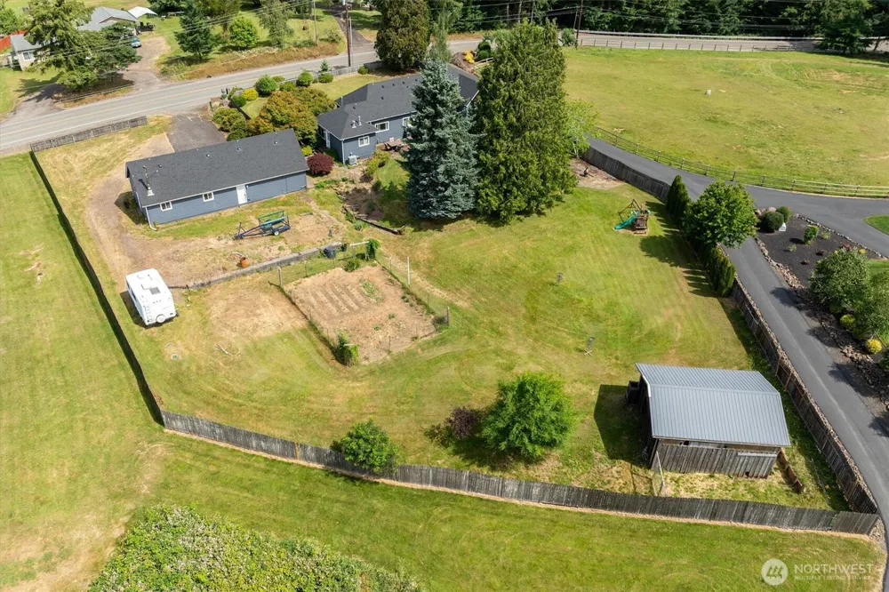 2102 Mt Brynion Road Kelso, WA 98626
