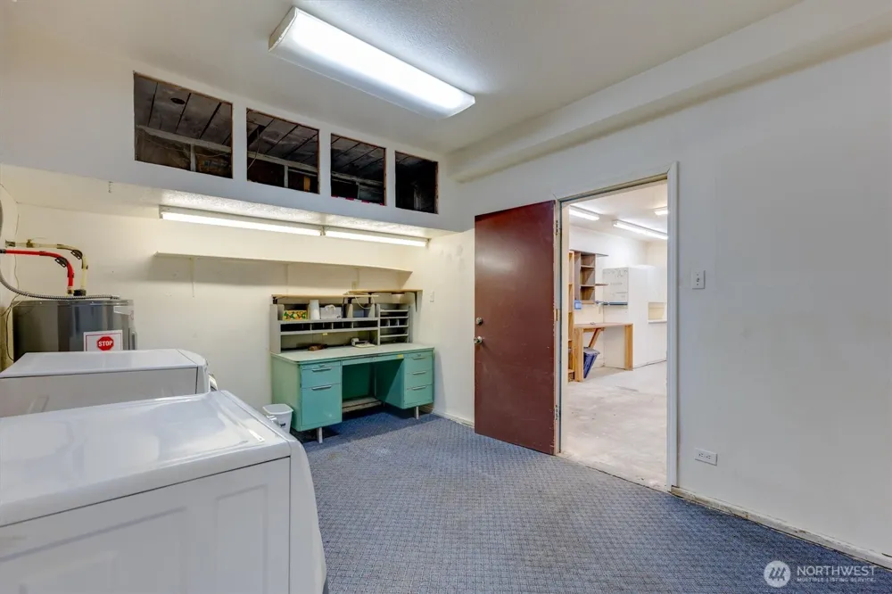 1447 9th Avenue Longview, WA 98632