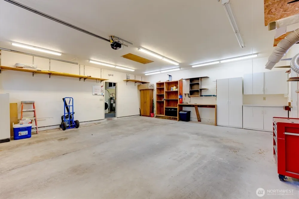 1447 9th Avenue Longview, WA 98632