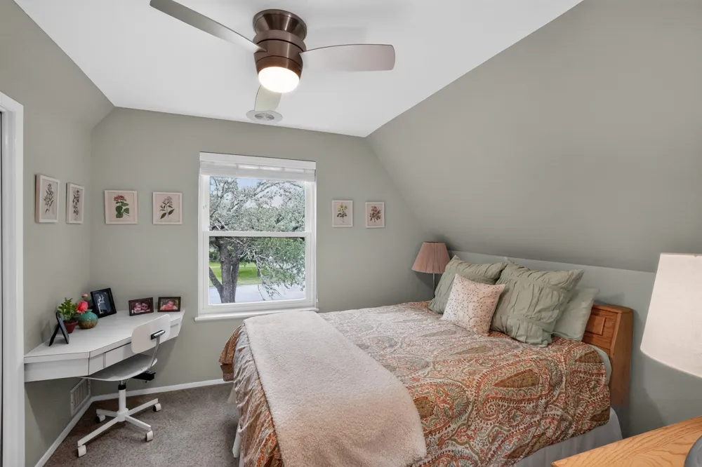 1622 Twin Island Drive Drive Lockhart, TX 78644