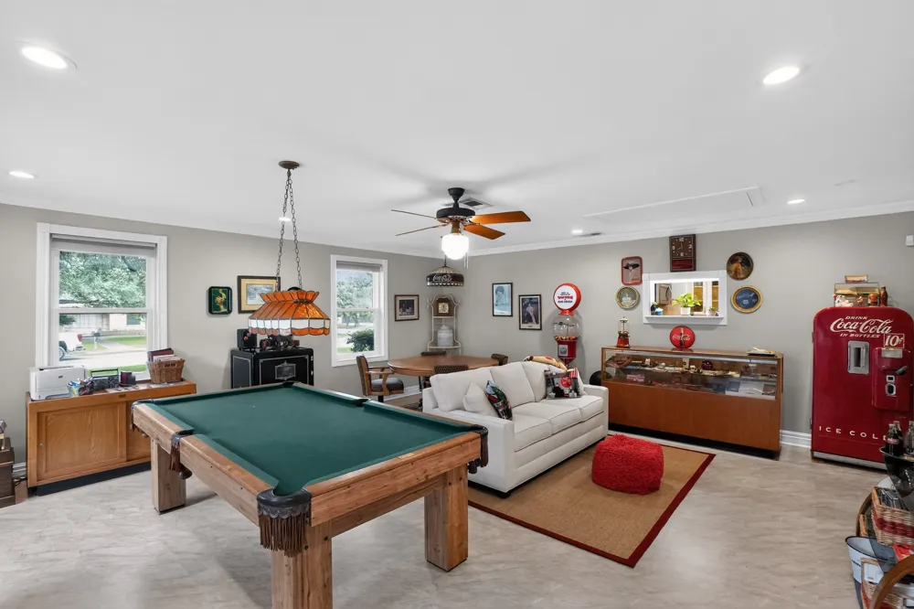 1622 Twin Island Drive Drive Lockhart, TX 78644