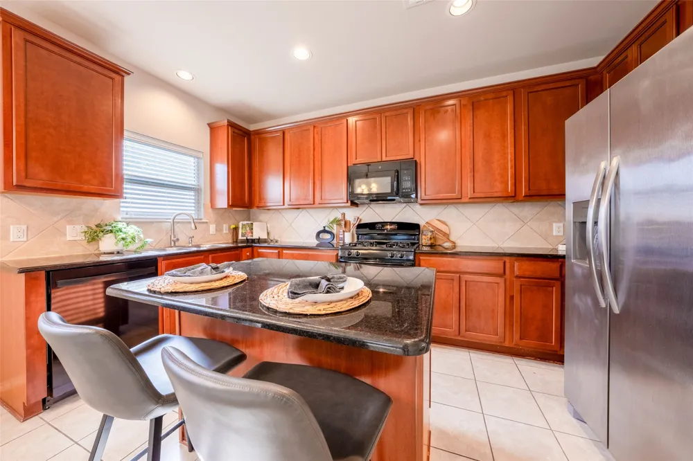 8744 Blackvireo Drive Austin, TX 78729