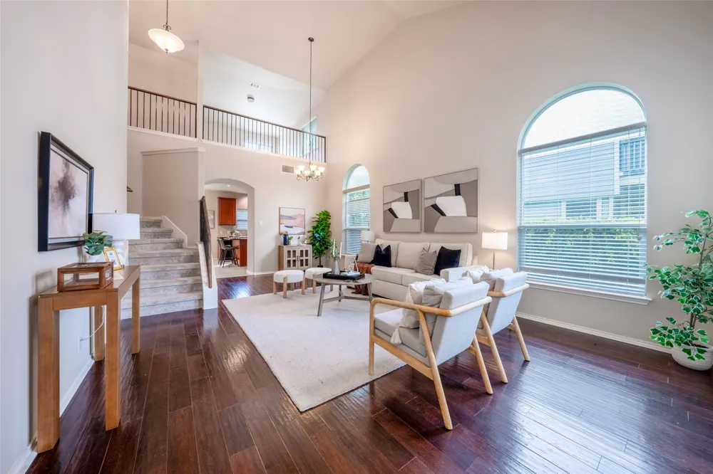 8744 Blackvireo Drive Austin, TX 78729