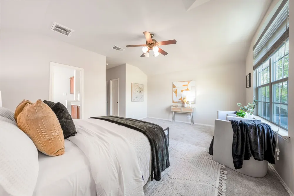 8744 Blackvireo Drive Austin, TX 78729