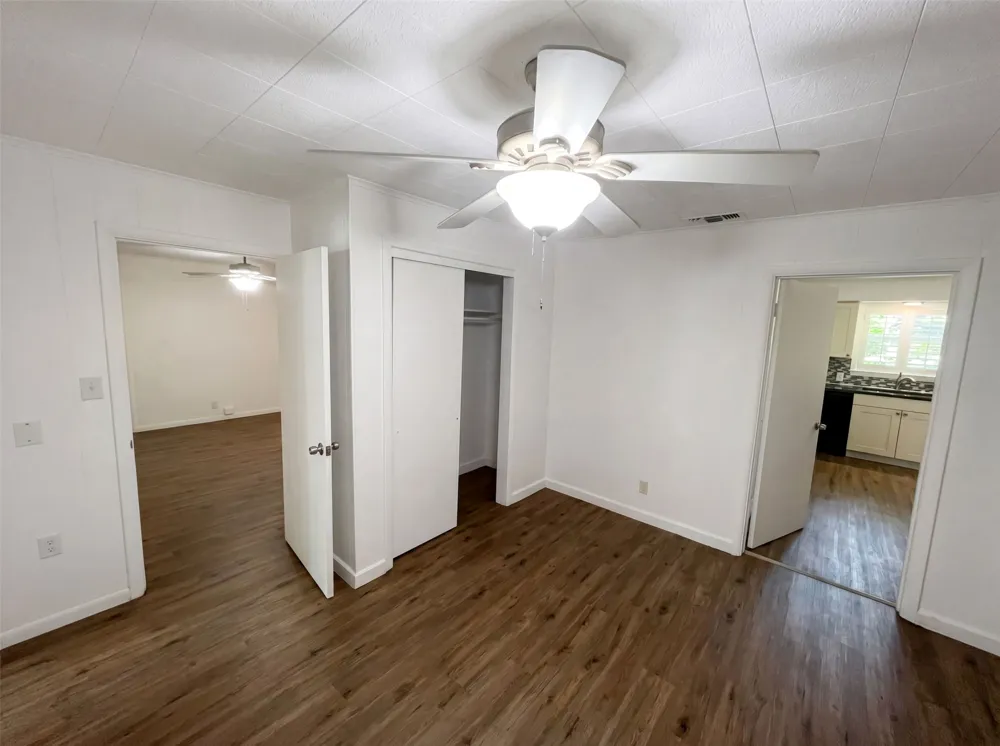 421 3rd Street Jacksboro, TX 76458
