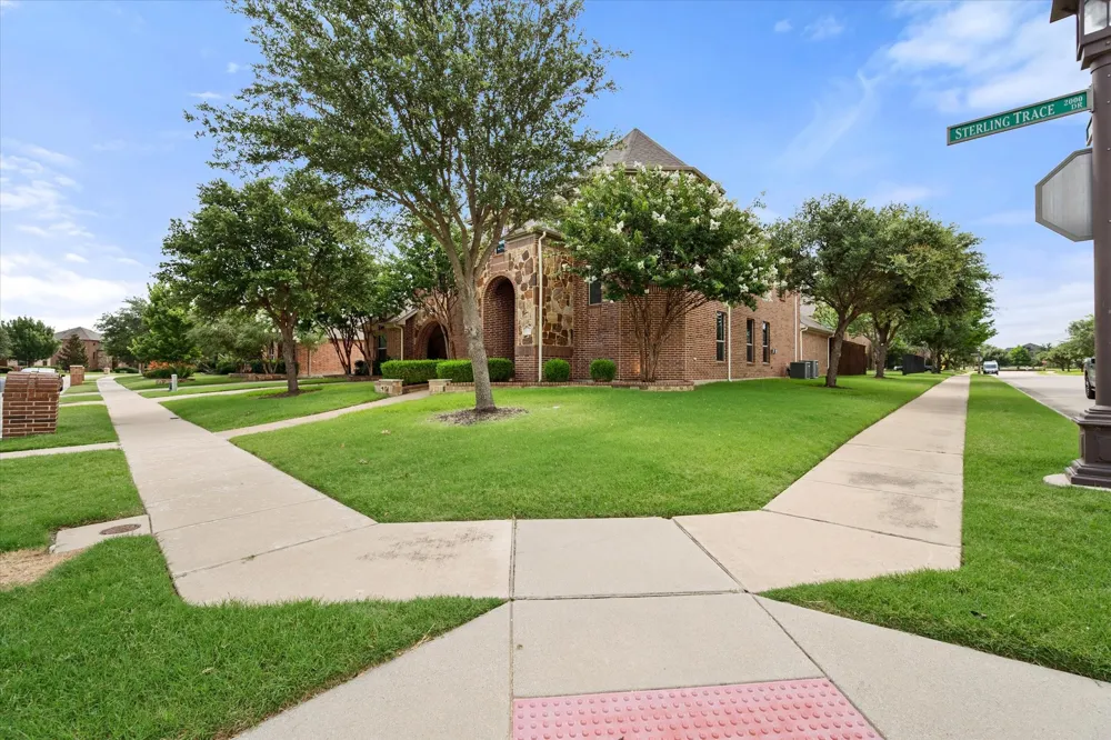2001 Sterling Trace Drive Keller, TX 76248