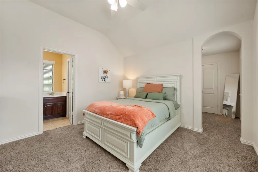 2001 Sterling Trace Drive Keller, TX 76248