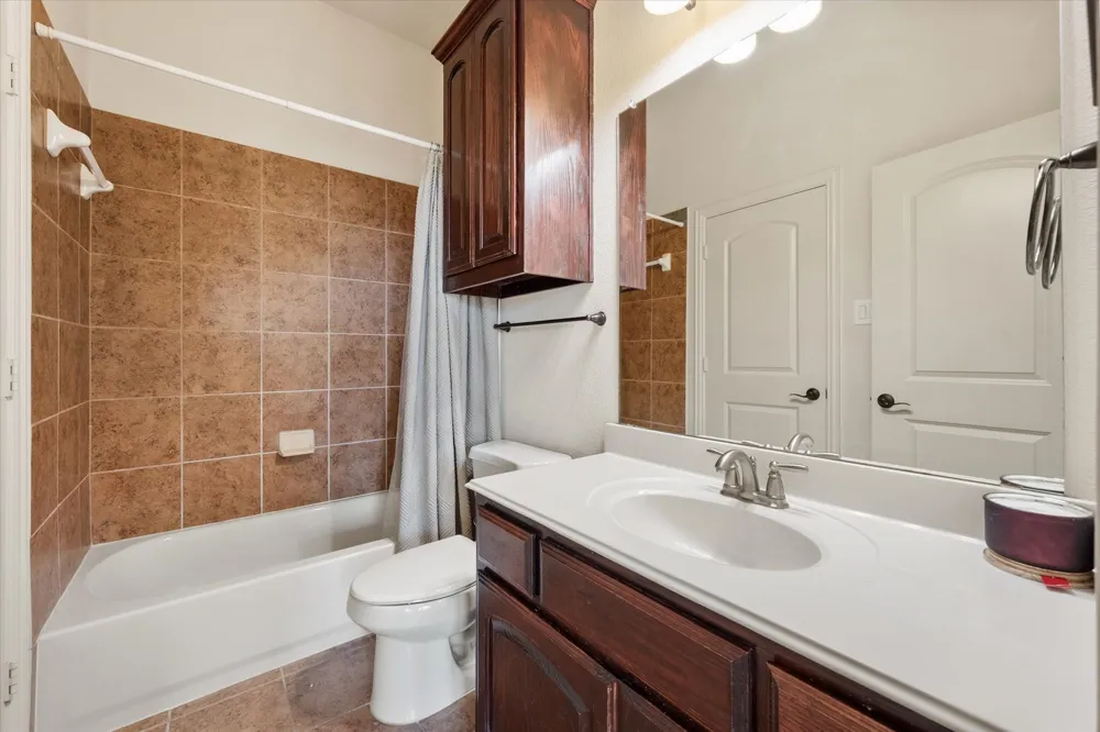 2001 Sterling Trace Drive Keller, TX 76248