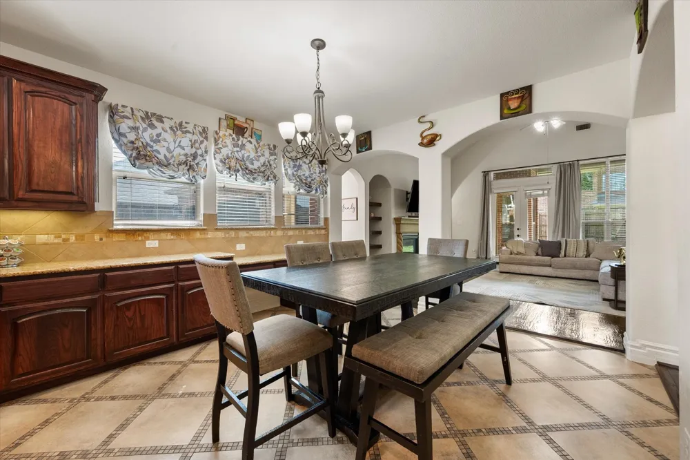 2001 Sterling Trace Drive Keller, TX 76248