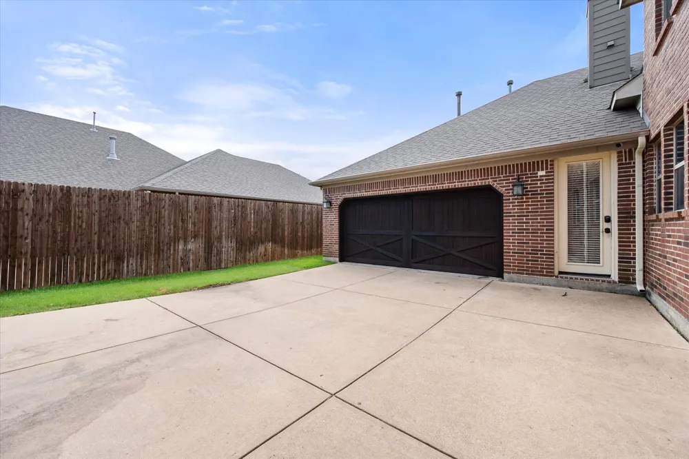 2001 Sterling Trace Drive Keller, TX 76248