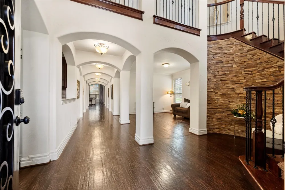 2001 Sterling Trace Drive Keller, TX 76248