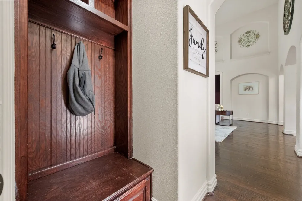2001 Sterling Trace Drive Keller, TX 76248
