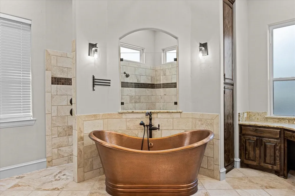 4101 W Highway 114 Paradise, TX 76073